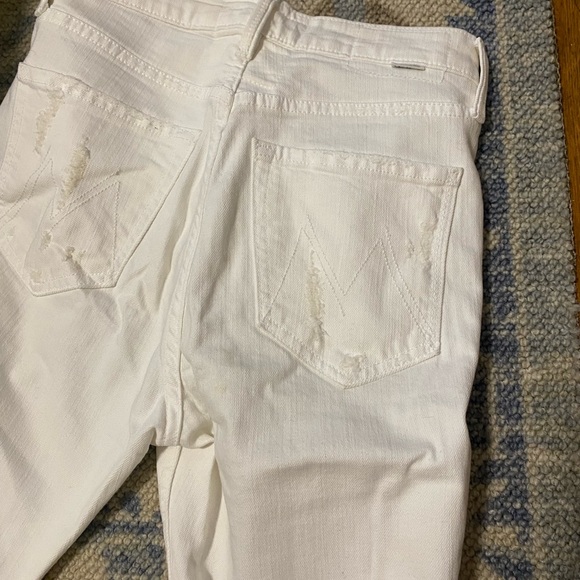 MOTHER denim tomcat ankle jeans, white with distressing, size 24 - Picture 4 of 7